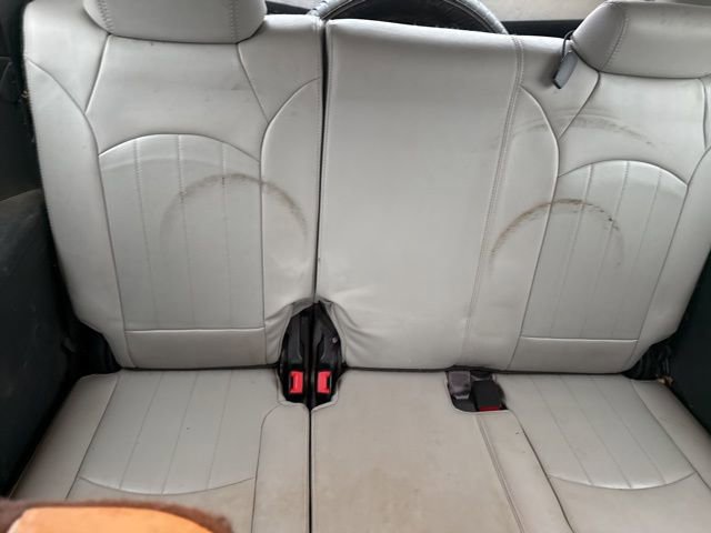 Used 2011 Chevrolet Traverse LTZ image 14