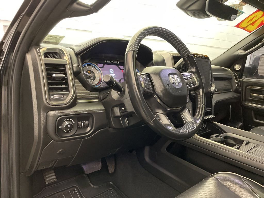 Used 2020 RAM 3500 Limited image 17