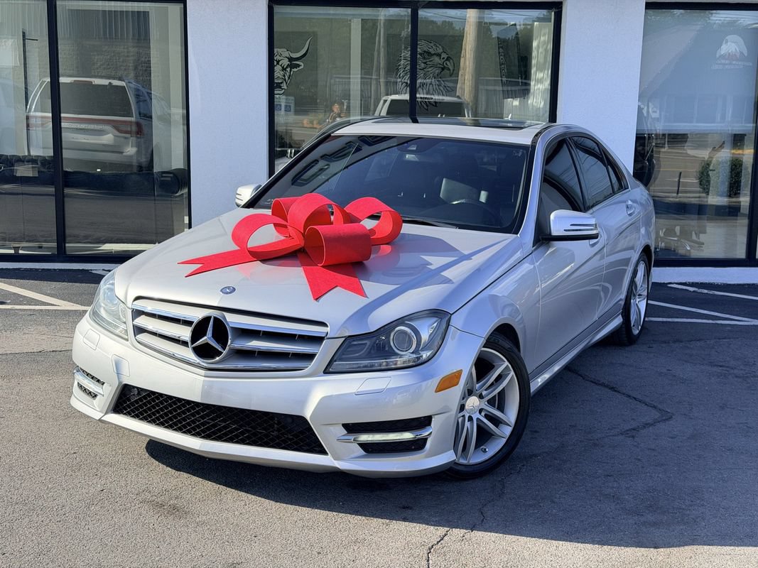 Used 2012 Mercedes-Benz C 300 4MATIC Sedan video 1