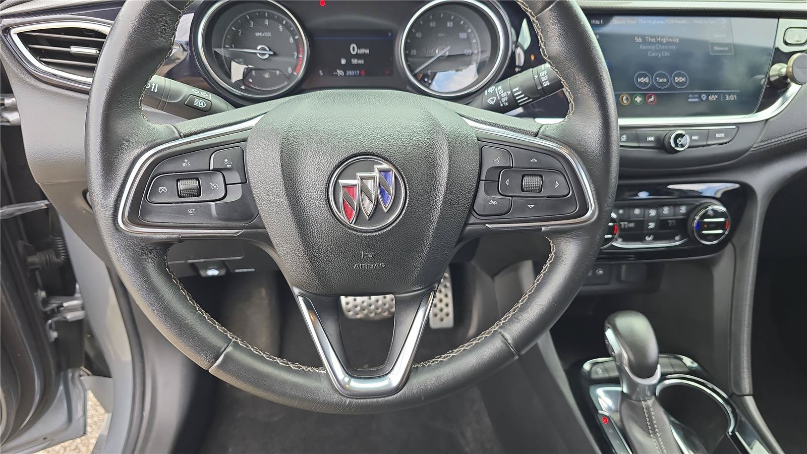 Used 2023 Buick Encore GX Select w/ Sport Touring Package FWD image 28