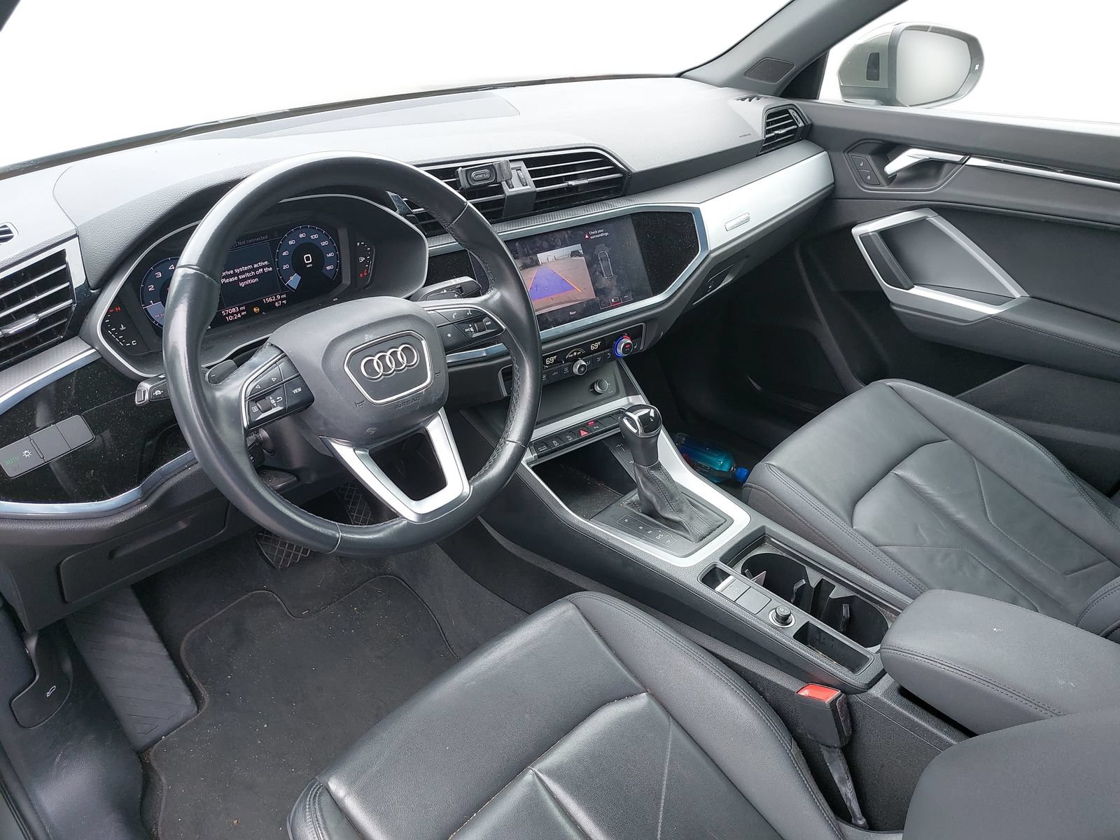 Used 2021 Audi Q3 2.0T Premium w/ Convenience Package AWD/4WD image 5