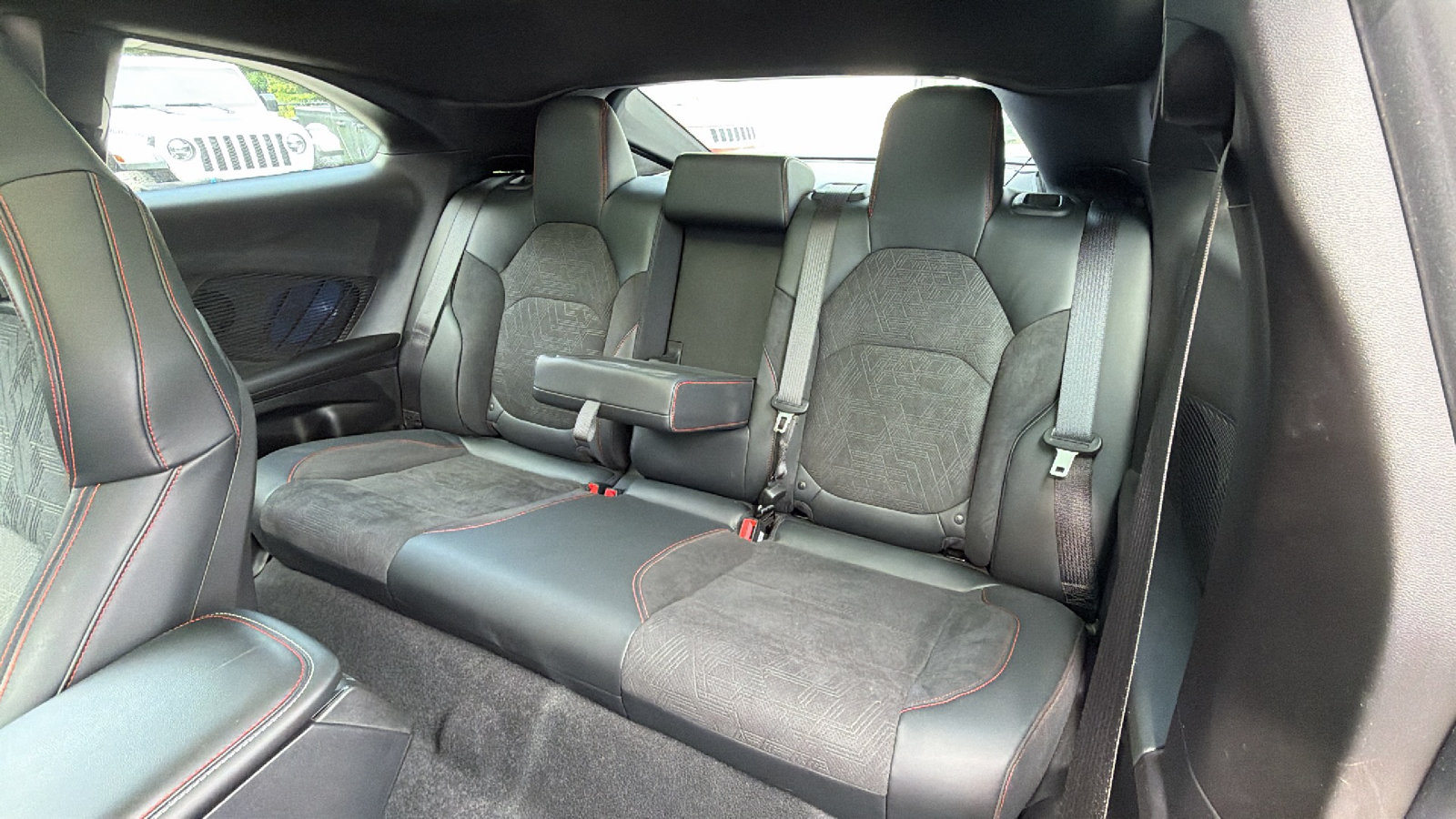 Used 2024 Dodge Charger Daytona Scat Pack w/ Plus Group AWD/4WD image 18