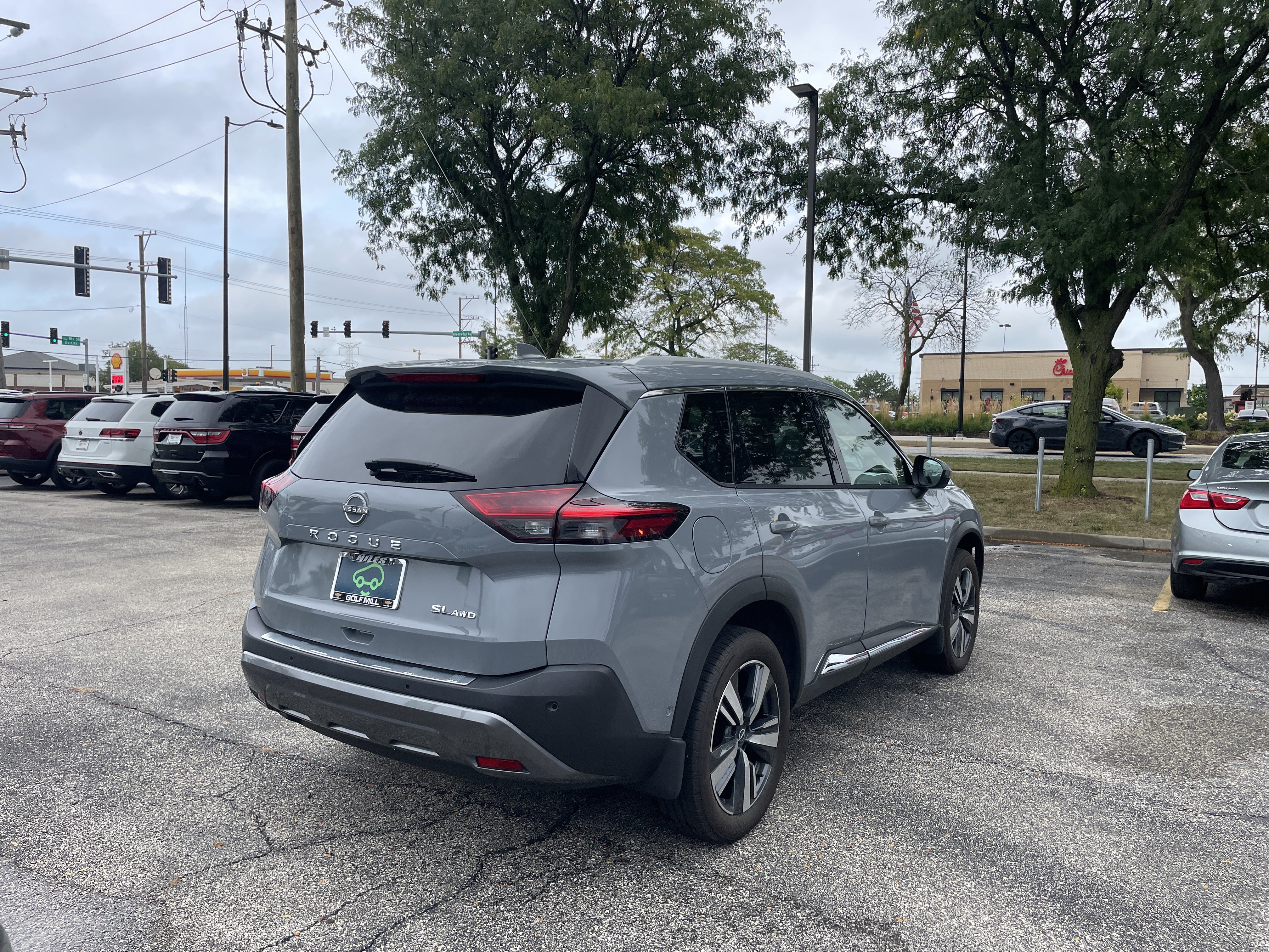 Used 2023 Nissan Rogue SL w/ SL Premium Package AWD/4WD image 8