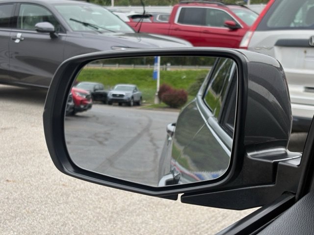 Used 2024 Acura RDX SH-AWD image 36