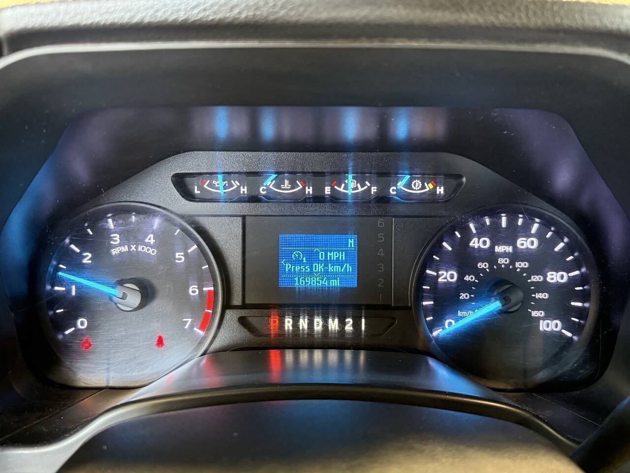 Used 2018 Ford F250 XL w/ Power Equipment Group AWD/4WD image 19