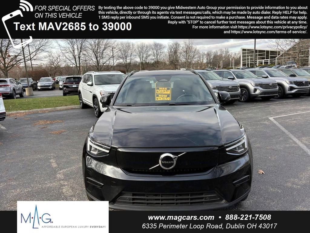 Used 2024 Volvo XC40 Recharge Core w/ Protection Package Premier image 2