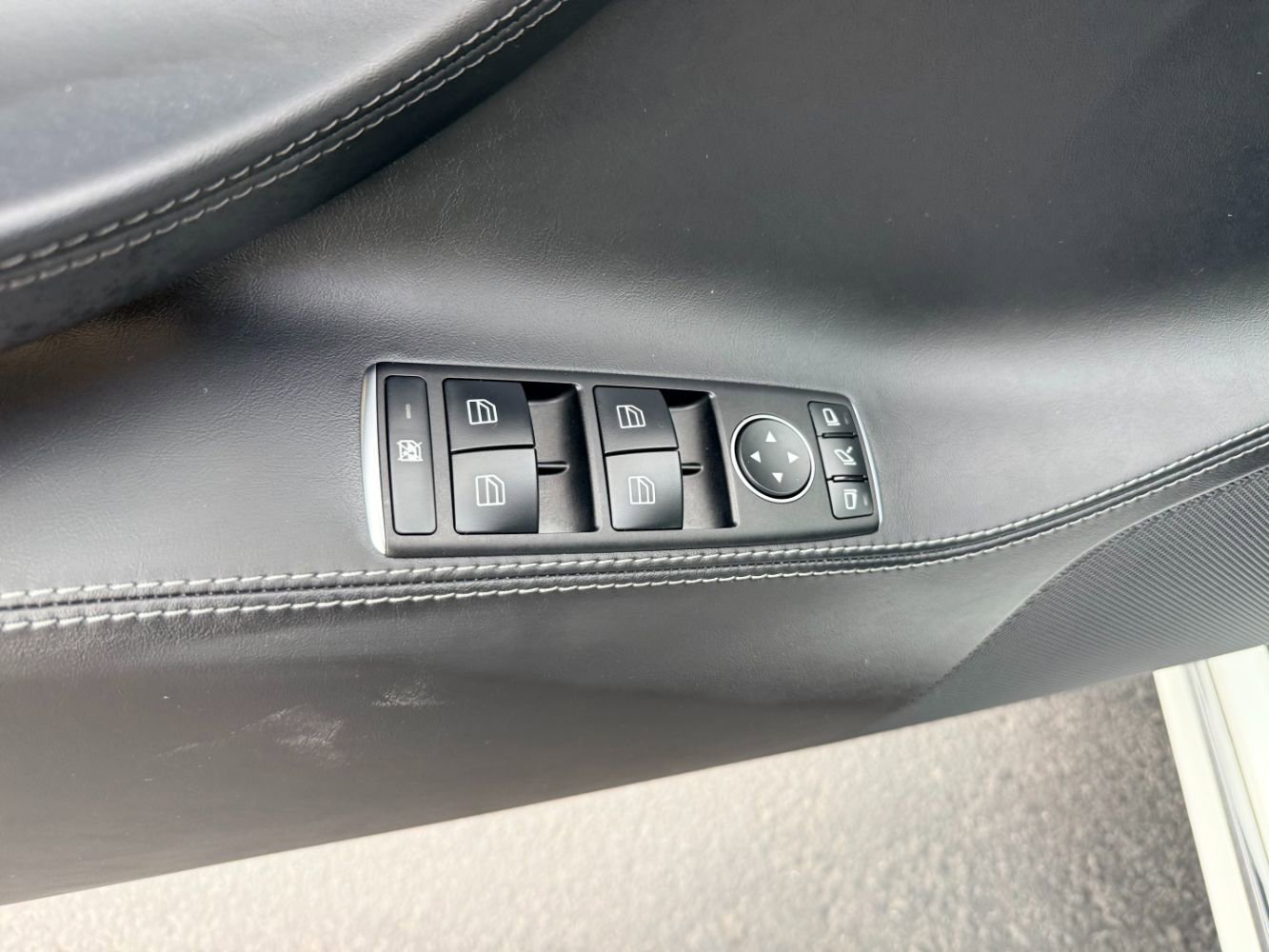 Used 2021 Tesla Model S Long Range Plus image 20