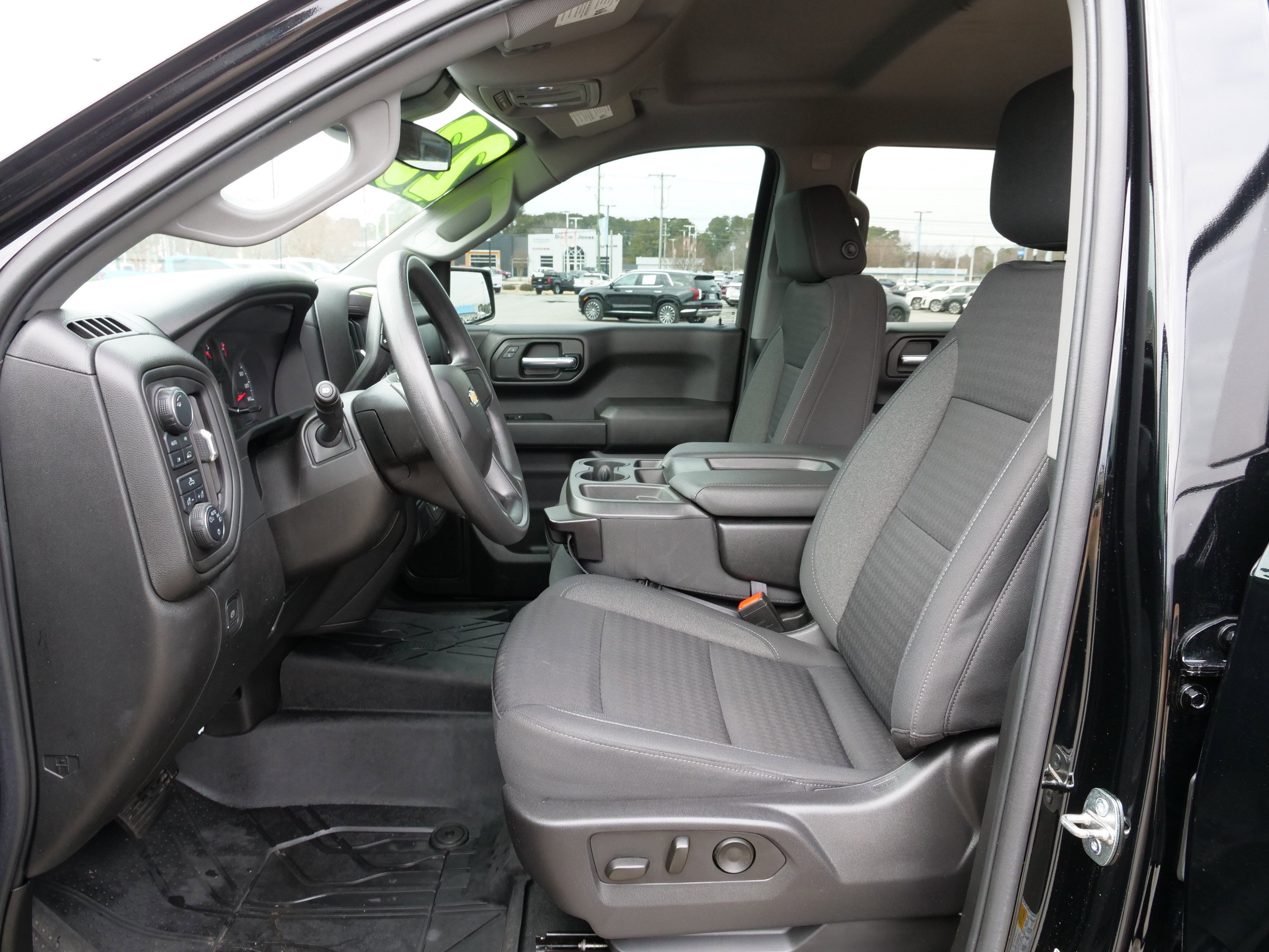 Certified 2023 Chevrolet Silverado 1500 Custom image 16