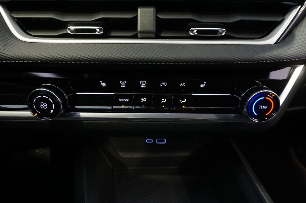 New 2026 Chevrolet Equinox LT image 14