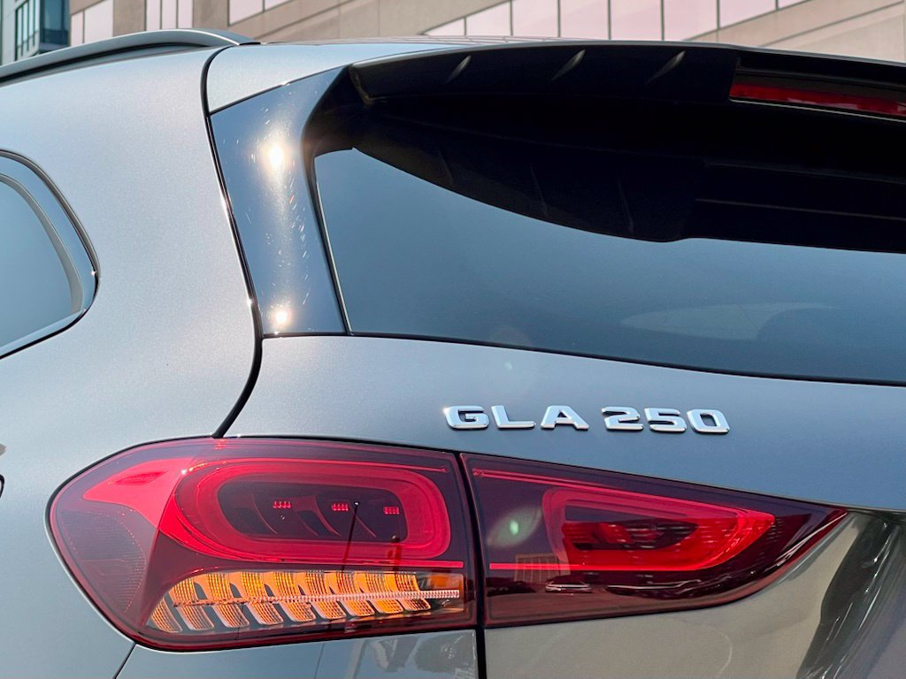 Certified 2023 Mercedes-Benz GLA 250 4MATIC image 8