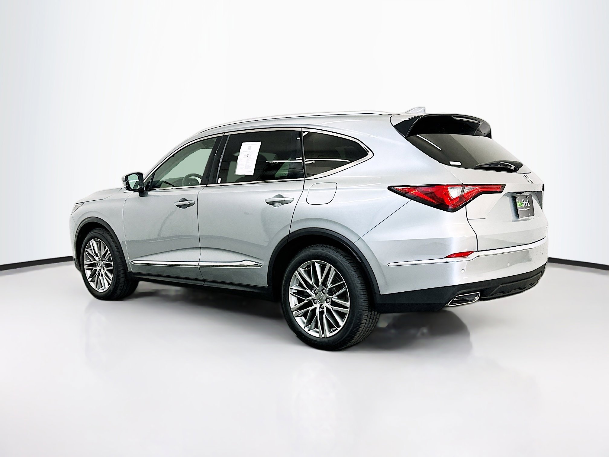 Used 2023 Acura MDX SH-AWD w/ Advance Package image 5