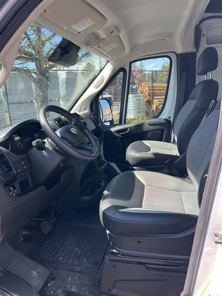 Used 2025 RAM ProMaster 3500 w/ Convenience Group image 7