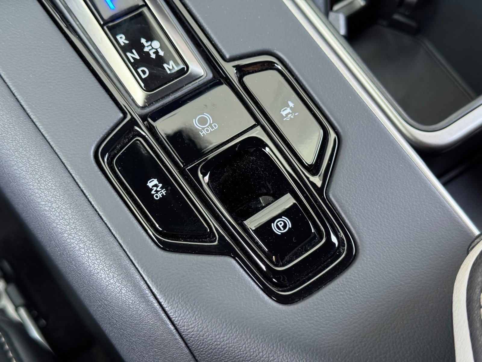 Used 2026 Lexus TX 500h AWD w/ Technology Package image 31