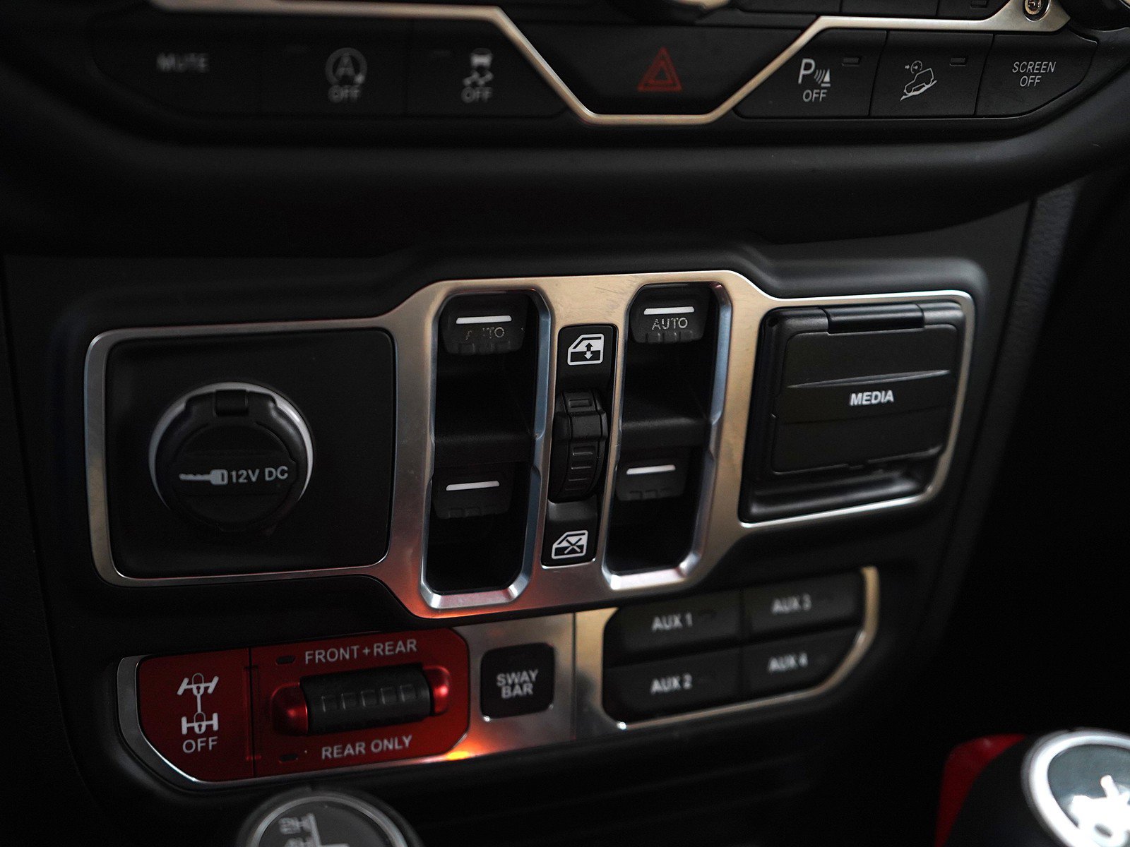 Used 2018 Jeep Wrangler Unlimited Rubicon image 22