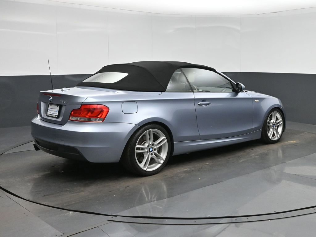 Used 2012 BMW 135i Convertible image 7