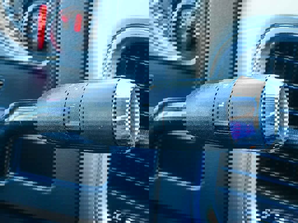 Used 2017 RAM 3500 SLT w/ Luxury Group image 32