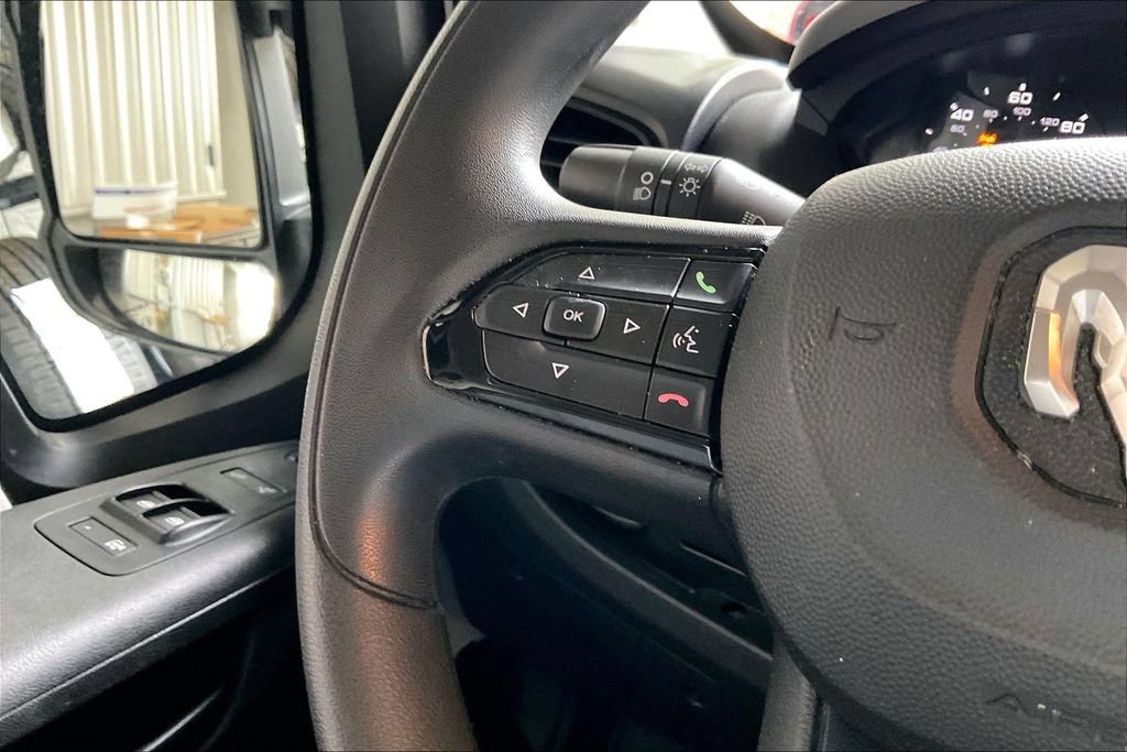 Used 2025 RAM ProMaster 3500 w/ Convenience Group FWD image 8