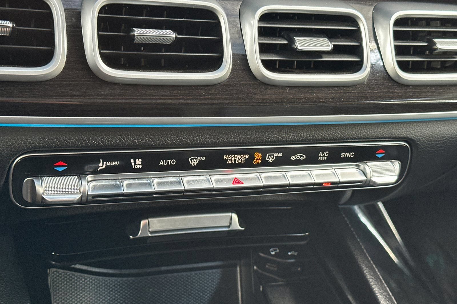 Used 2022 Mercedes-Benz GLE 350 image 22