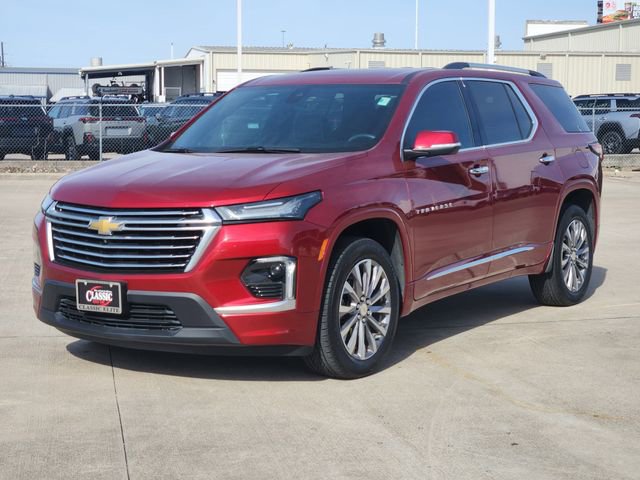 Certified 2023 Chevrolet Traverse Premier w/ LPO, Floor Liner Package image 3