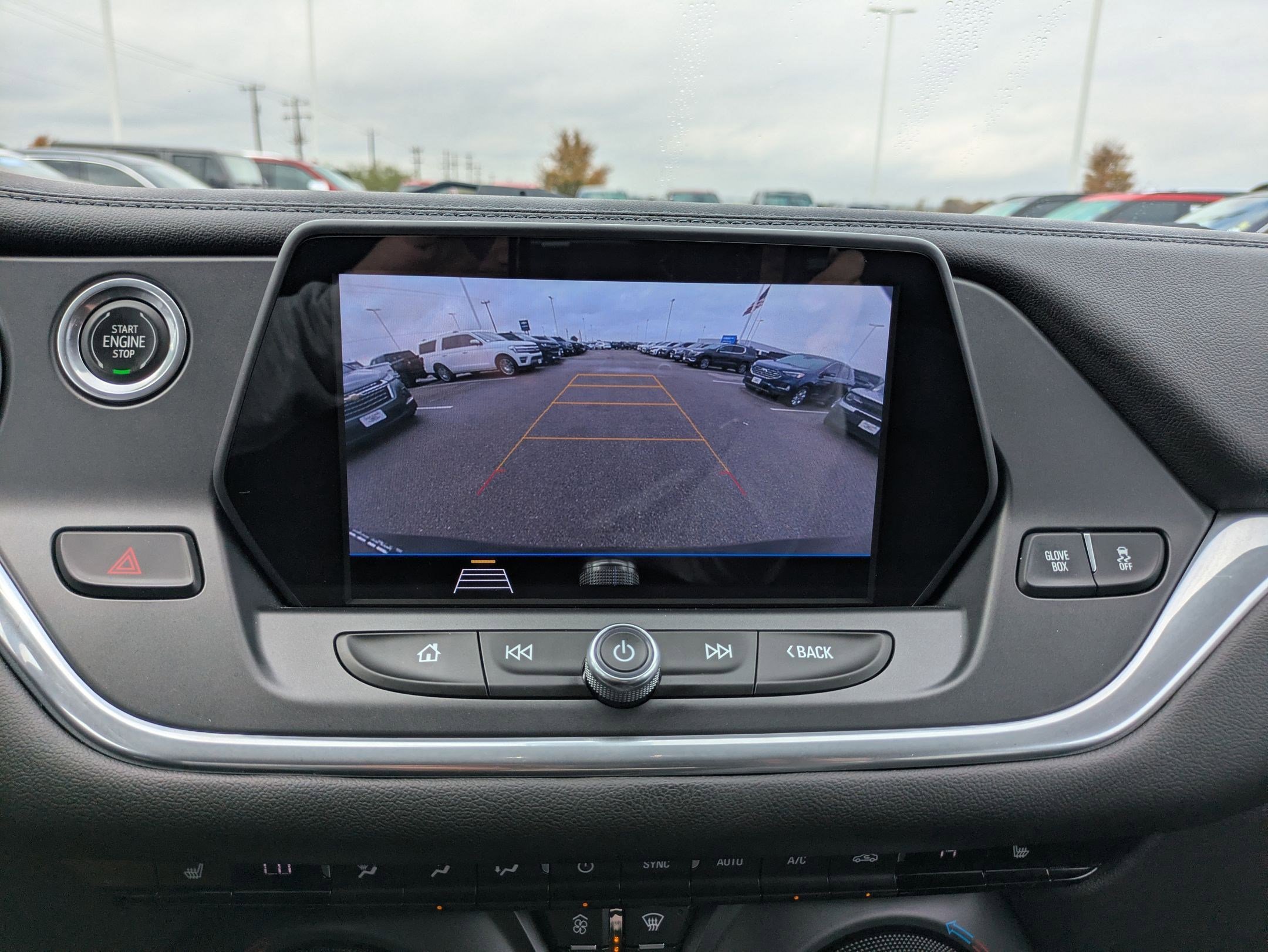 Used 2019 Chevrolet Blazer LT w/ Sun and Wheels Package image 18