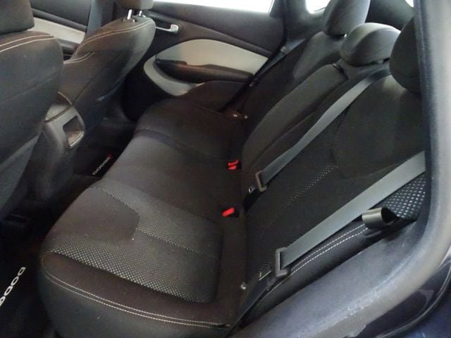Used 2014 Dodge Dart SXT w/ Rallye Appearance Group FWD image 3