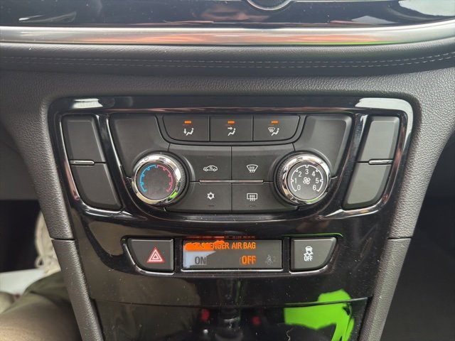 Used 2018 Buick Encore Preferred image 30