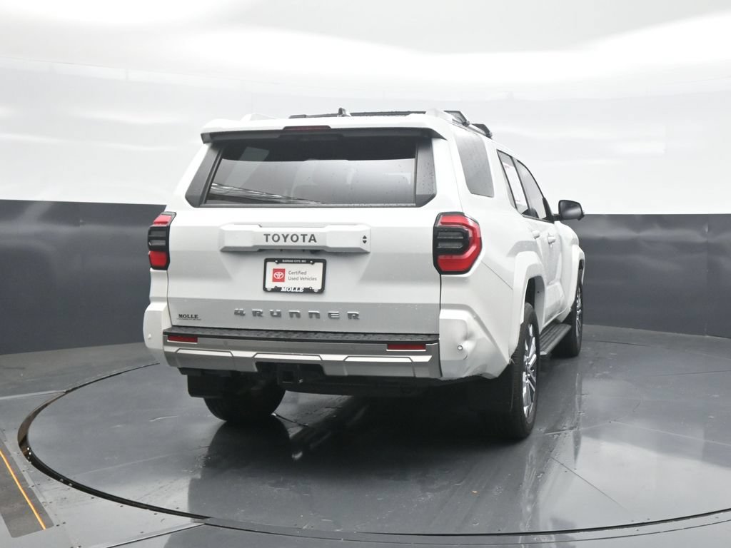 Used 2025 Toyota 4Runner Limited AWD/4WD image 6