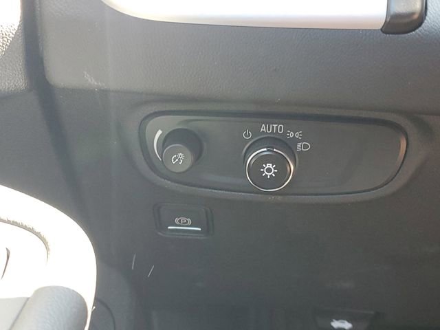 Certified 2024 GMC Terrain SLE w/ Driver Convenience Package FWD image 20
