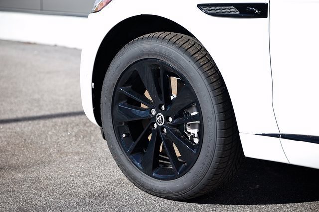 New 2026 Jaguar F-PACE R-Dynamic S AWD/4WD image 4