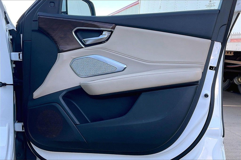 Used 2019 Acura RDX AWD w/ Advance Package image 24
