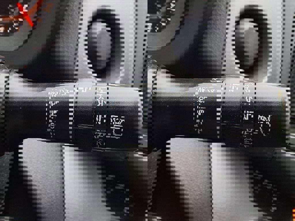 Used 2012 Toyota RAV4 Sport image 16