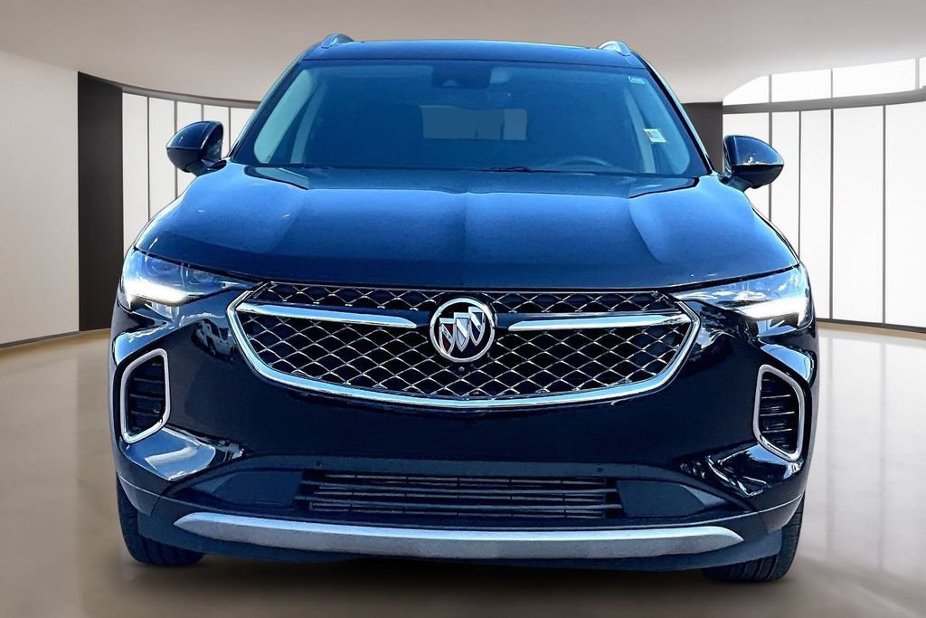 Used 2023 Buick Envision Avenir FWD image 3