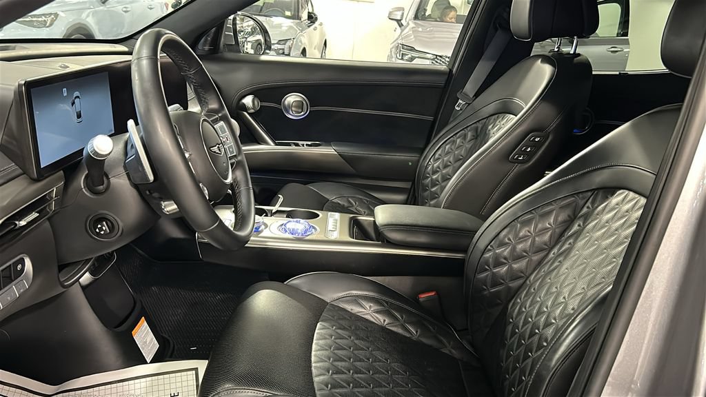 Used 2023 Genesis GV60 Performance AWD/4WD image 10