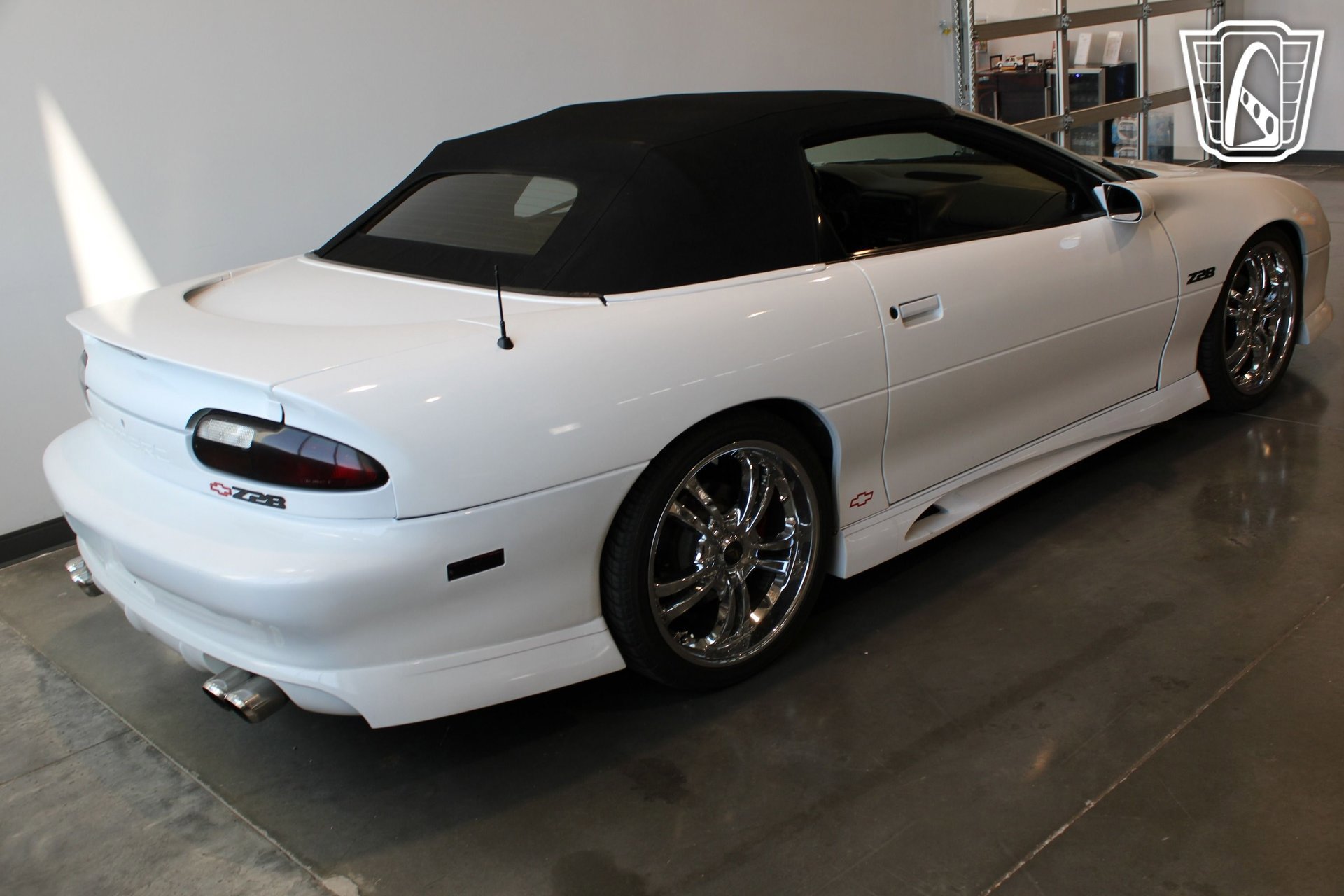 Used 2000 Chevrolet Camaro Z28 image 14