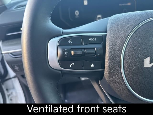 Used 2025 Kia K5 EX image 23