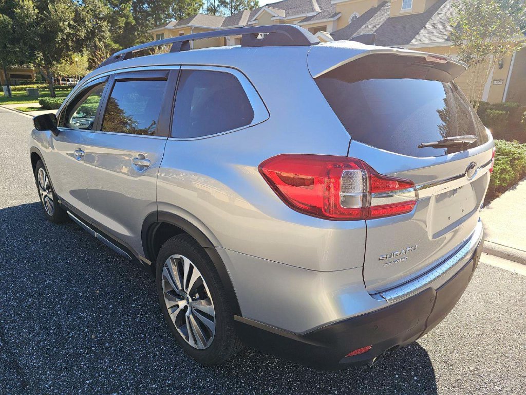 Used 2021 Subaru Ascent Limited w/ Technology Package AWD/4WD image 9