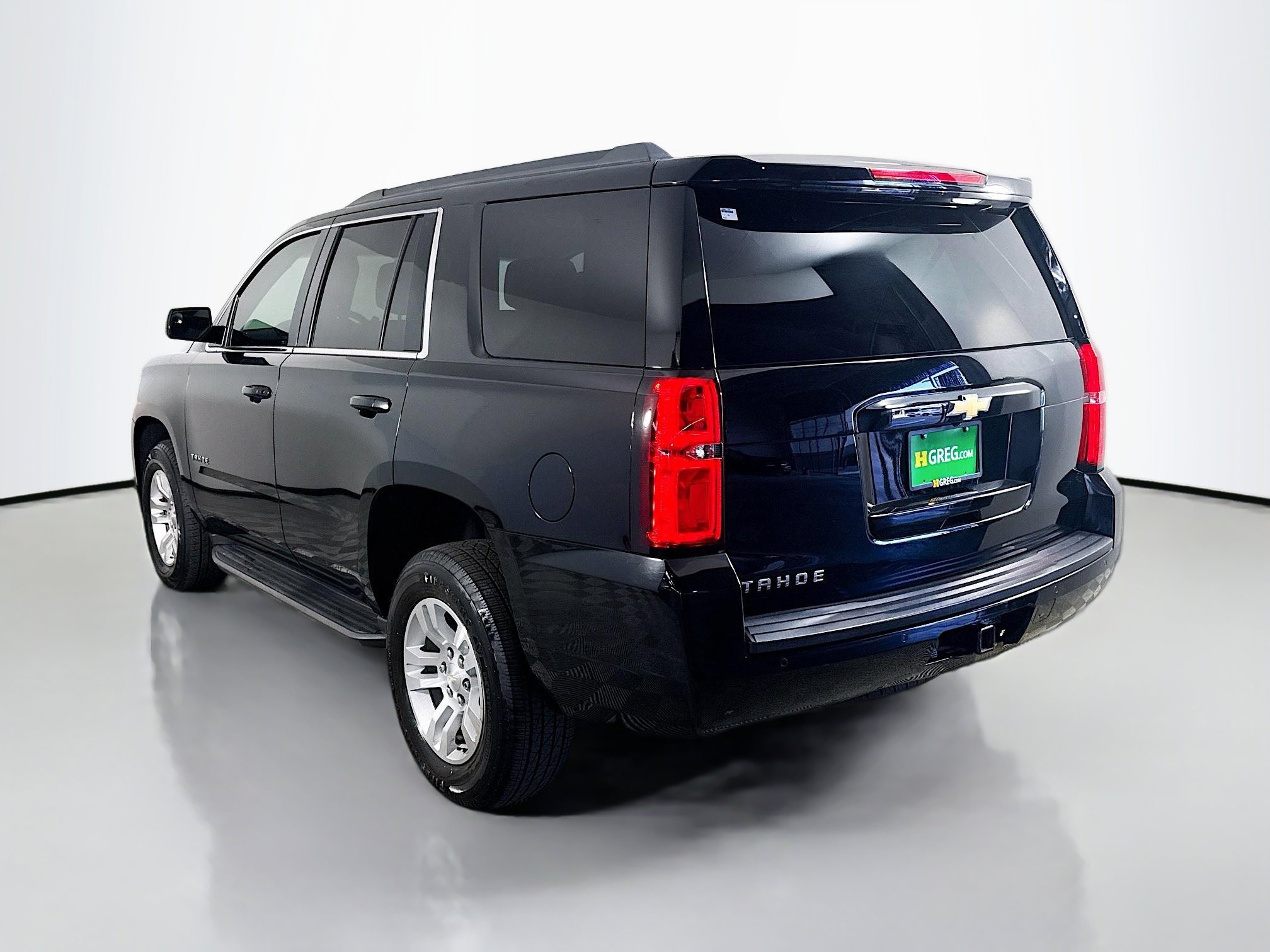 Used 2017 Chevrolet Tahoe LS RWD image 7