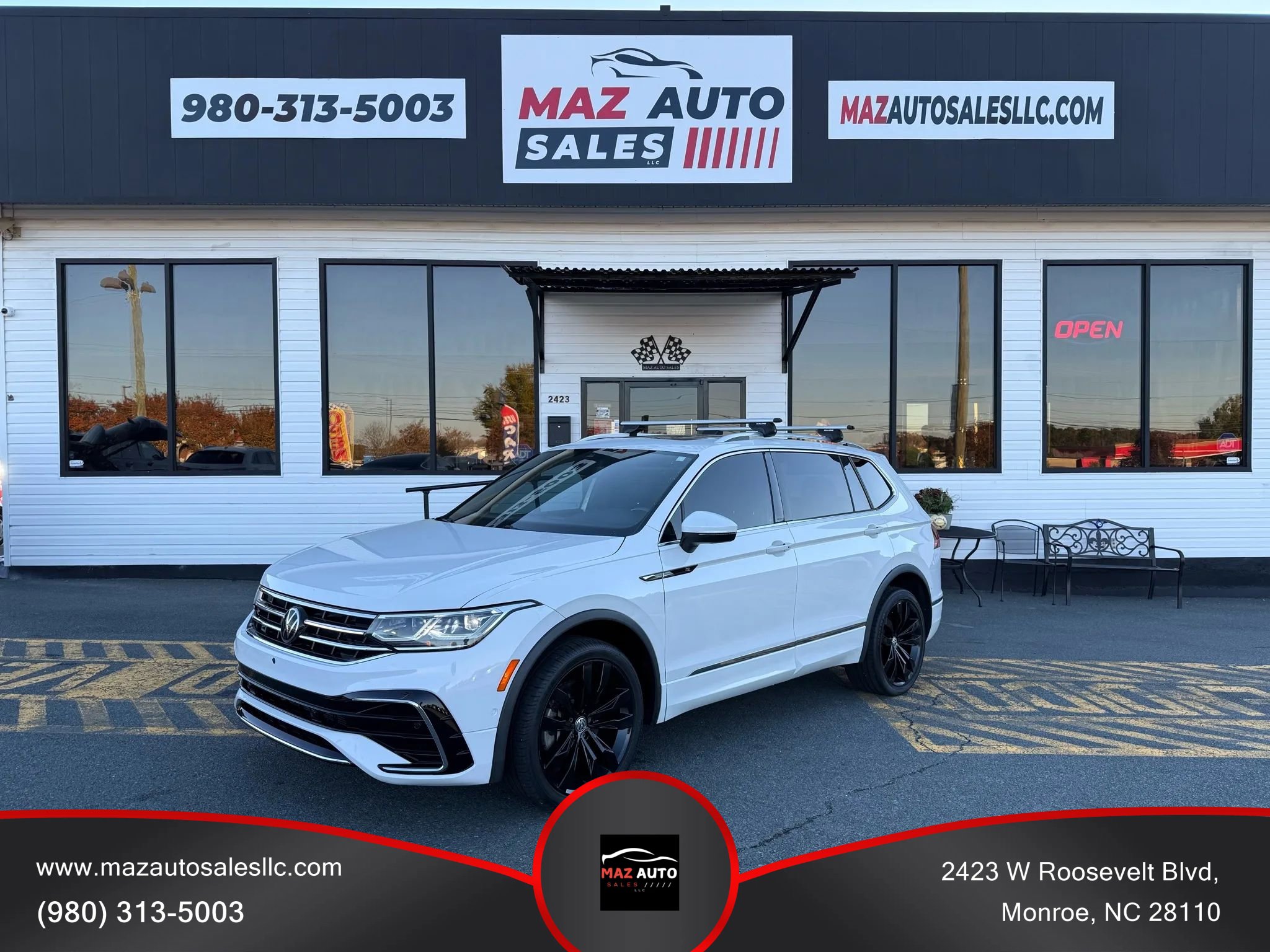 Used 2022 Volkswagen Tiguan SEL R-Line AWD/4WD image 1