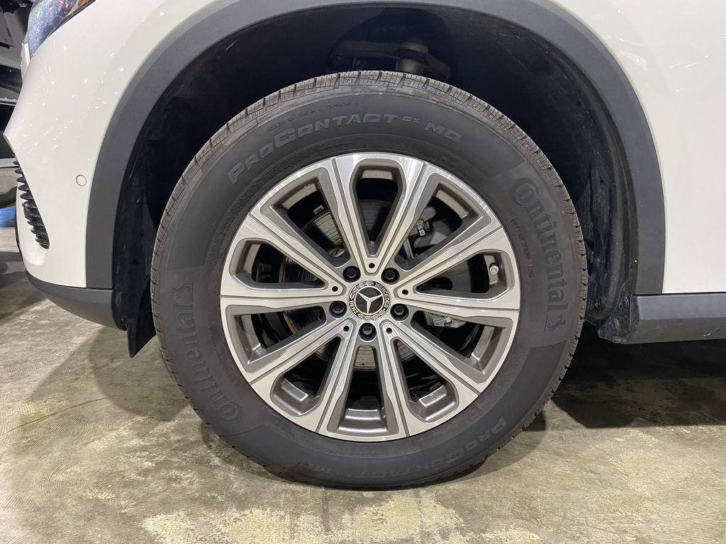 Certified 2023 Mercedes-Benz GLC 300 image 19