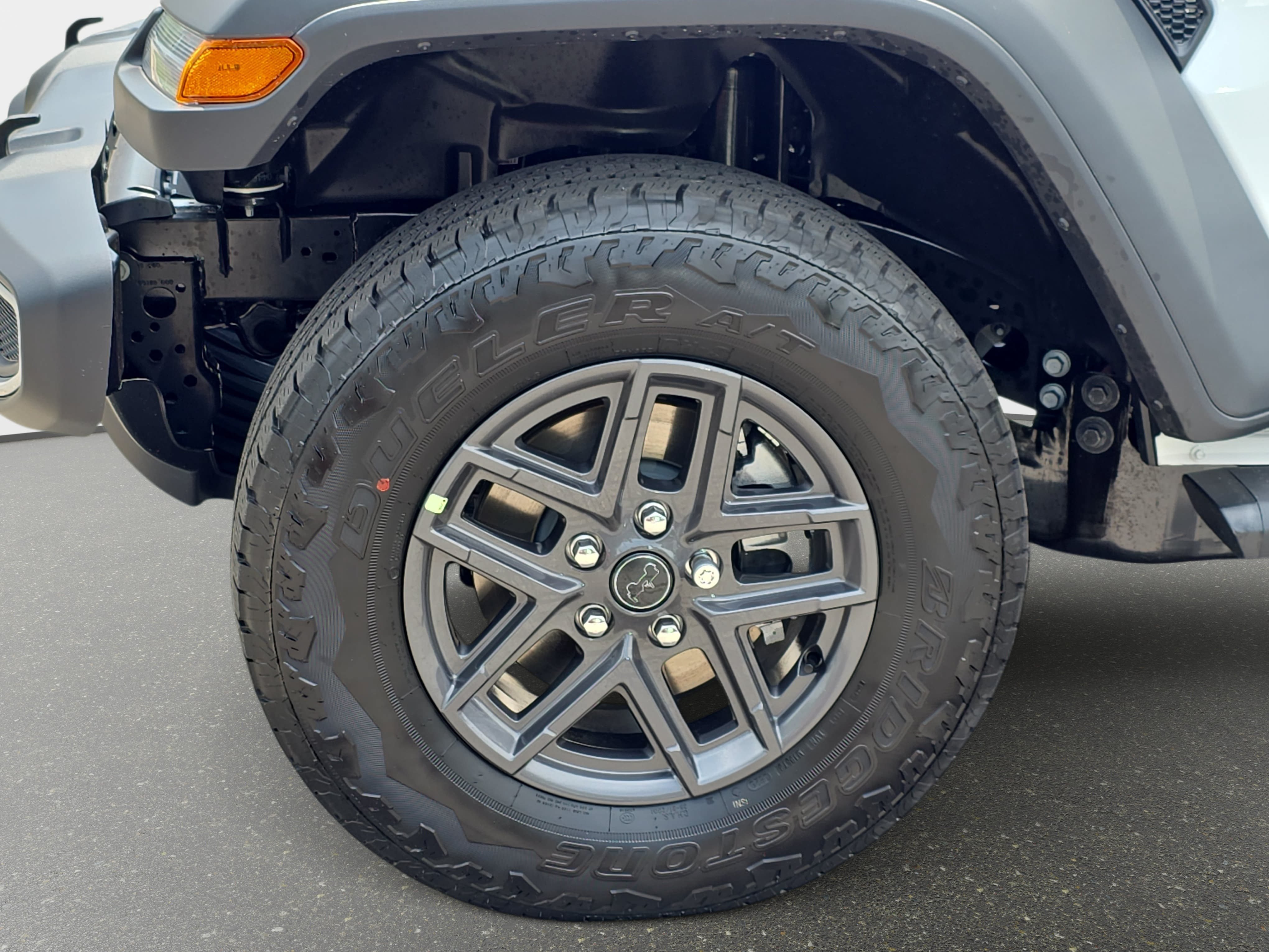 New 2026 Jeep Gladiator Sport AWD/4WD image 29