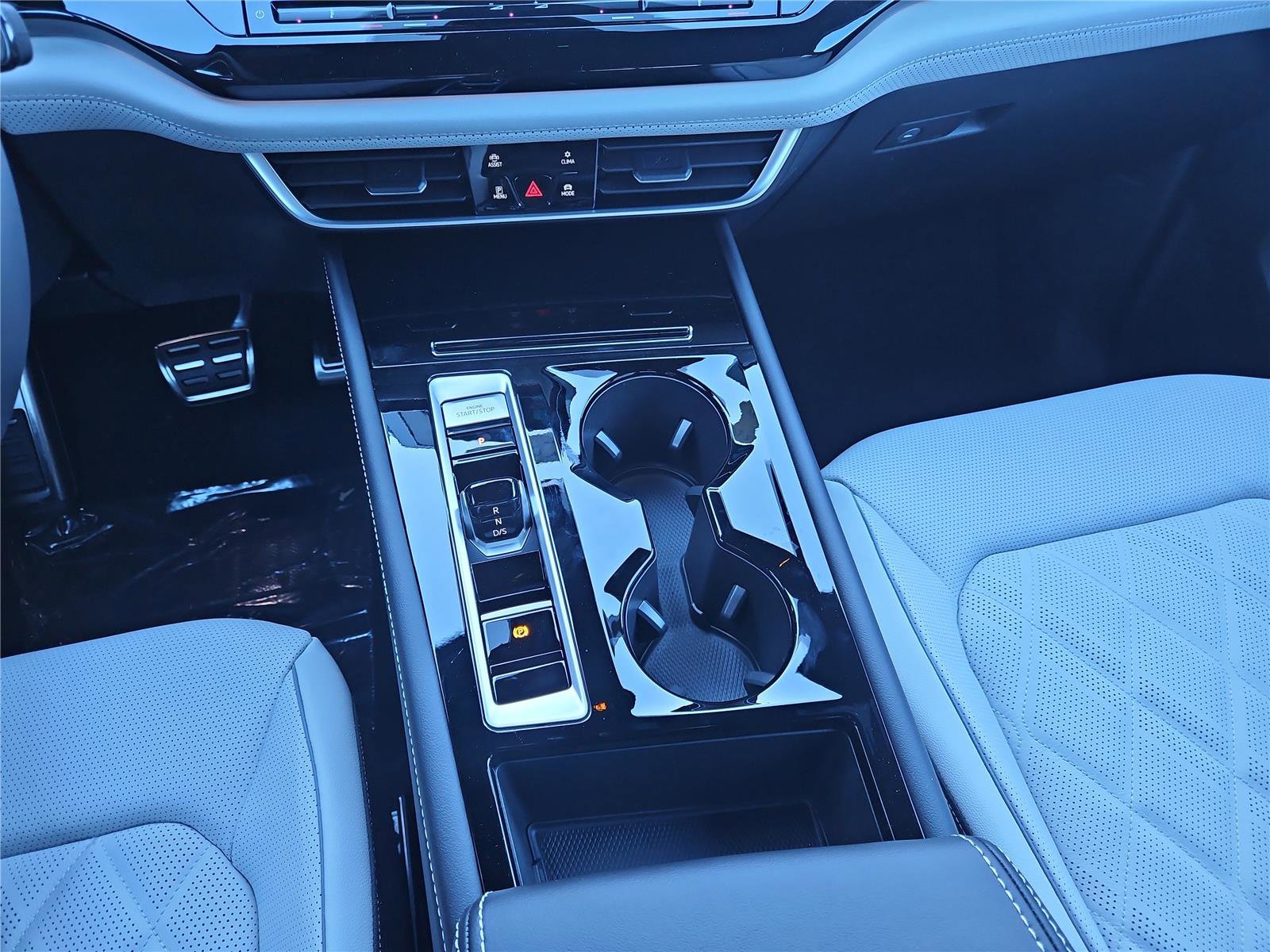 New 2026 Volkswagen Atlas Cross Sport SEL Premium R-Line image 21