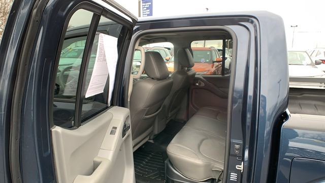 Used 2019 Nissan Frontier SL image 20