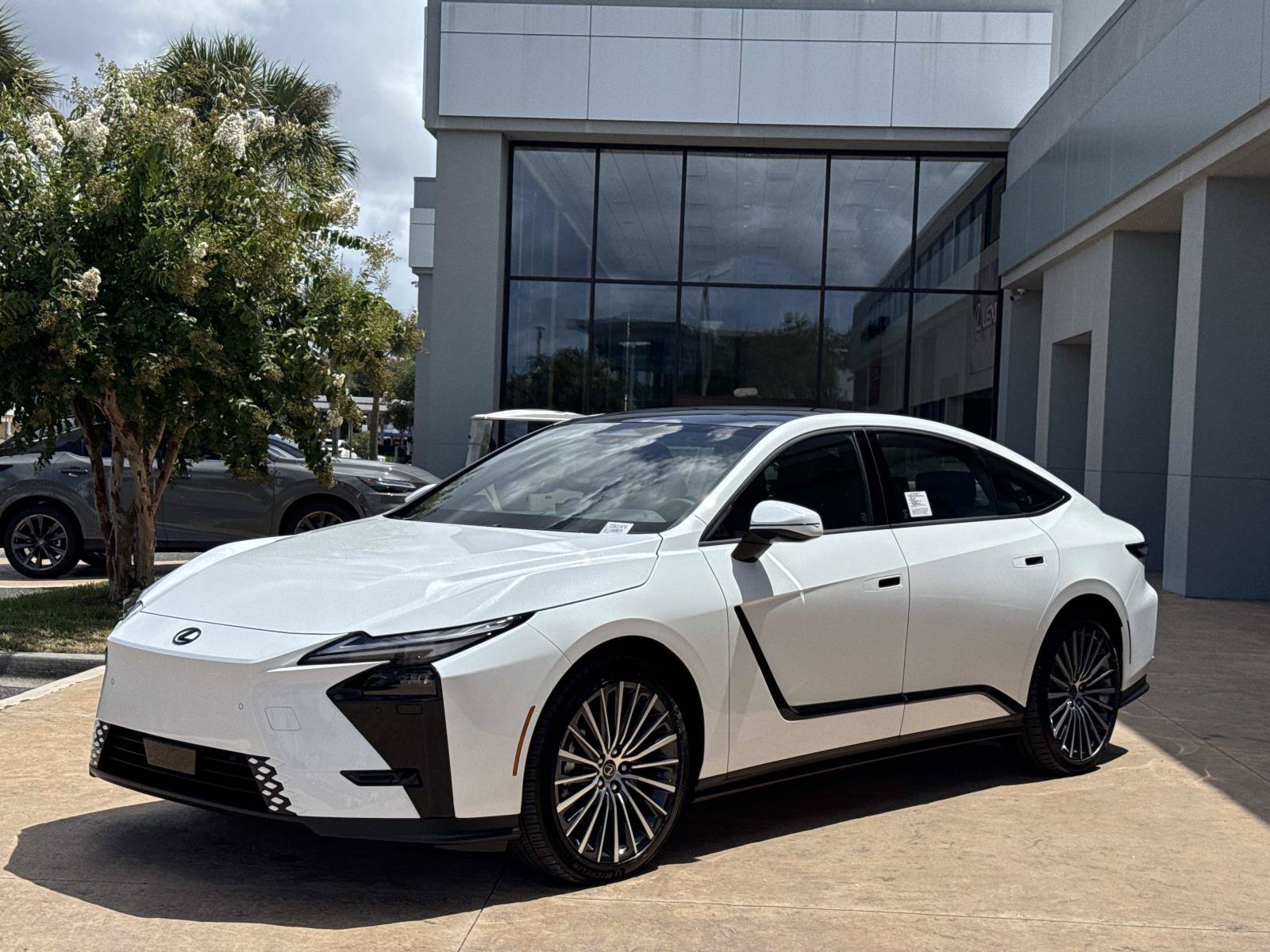 New 2026 Lexus ES 350e w/ Convenience Package FWD image 7