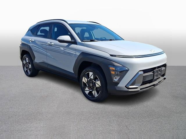 Used 2024 Hyundai Kona SEL AWD/4WD image 3
