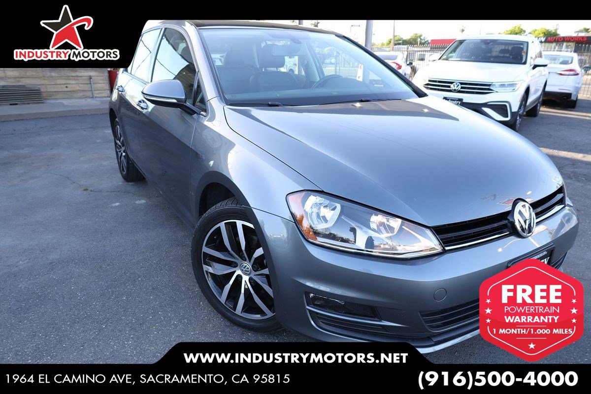 Used 2017 Volkswagen Golf SE FWD image 1