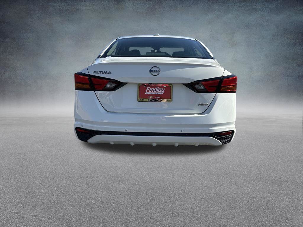 Used 2025 Nissan Altima 2.5 SV AWD/4WD image 5