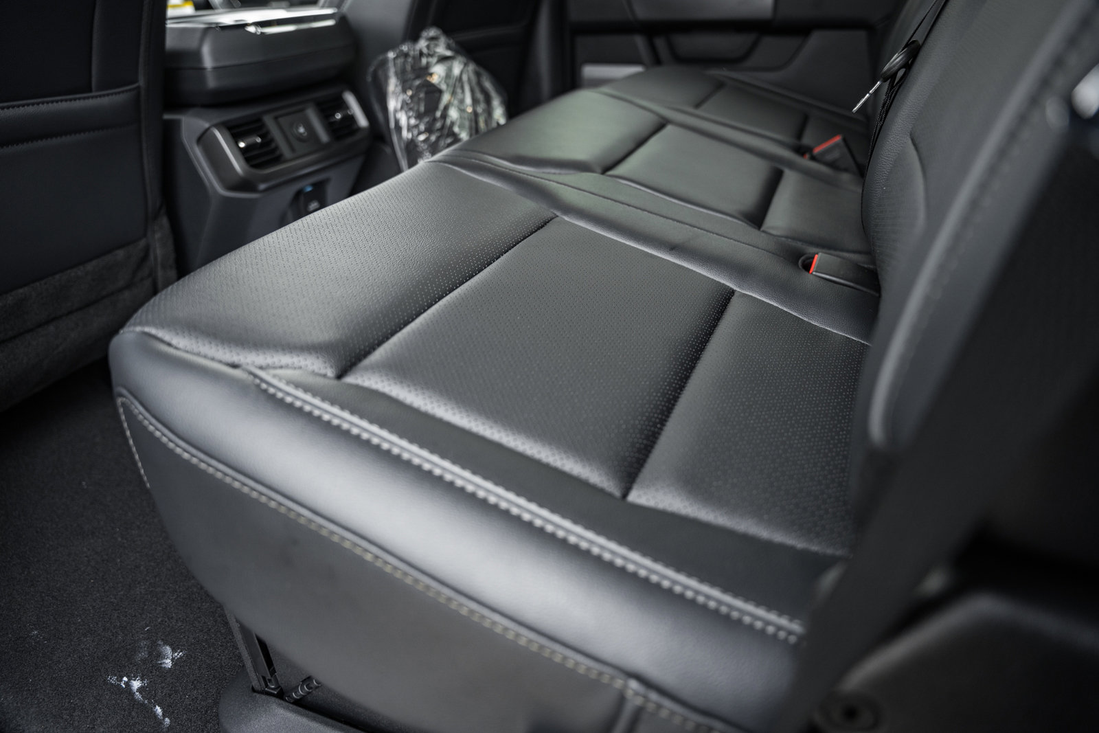 New 2026 Ford F150 Lariat w/ Equipment Group 501A Mid image 38