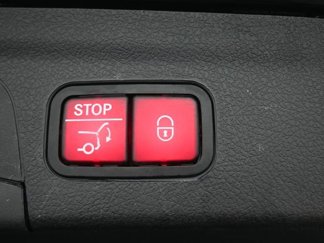 Used 2021 Mercedes-Benz GLE 450 4MATIC image 29