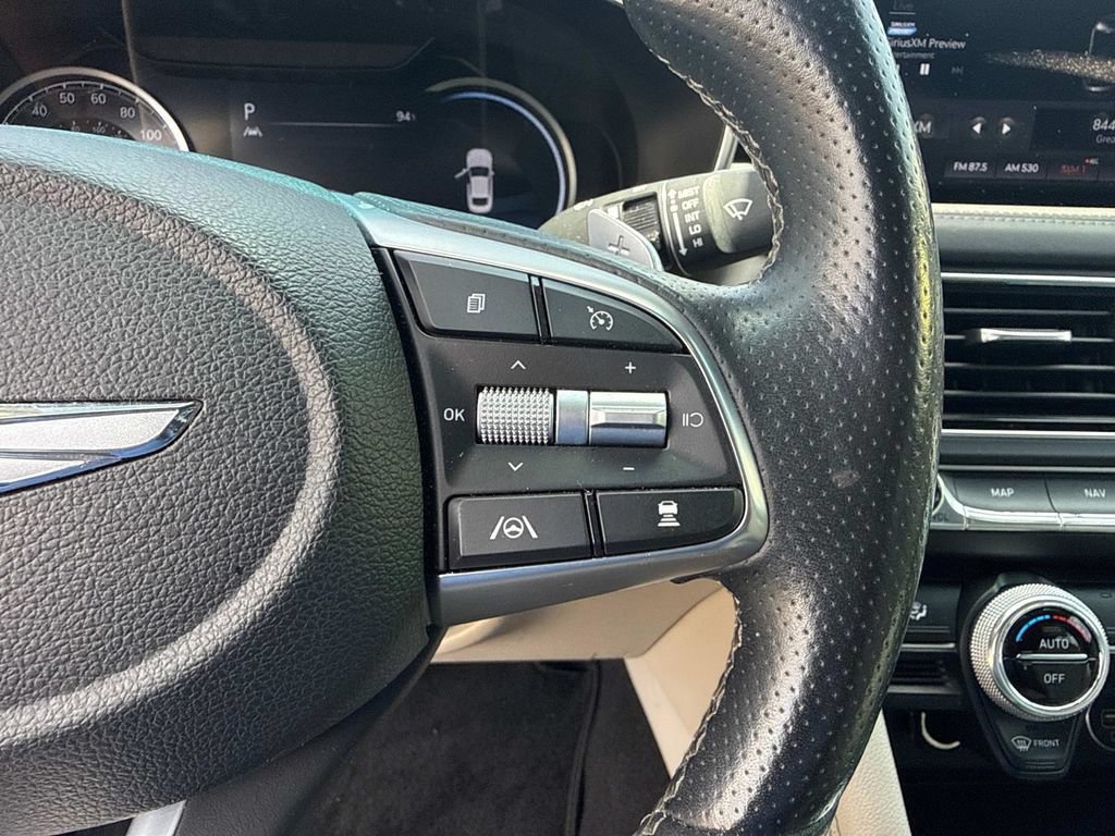 Used 2022 Genesis G70 2.0T RWD image 25