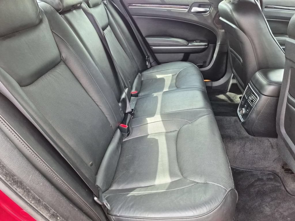 Used 2011 Chrysler 300 C w/ Sound Group RWD image 30